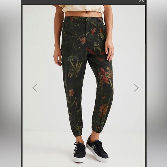 Desigual
Camotiger Trousers - Picture 1 of 12